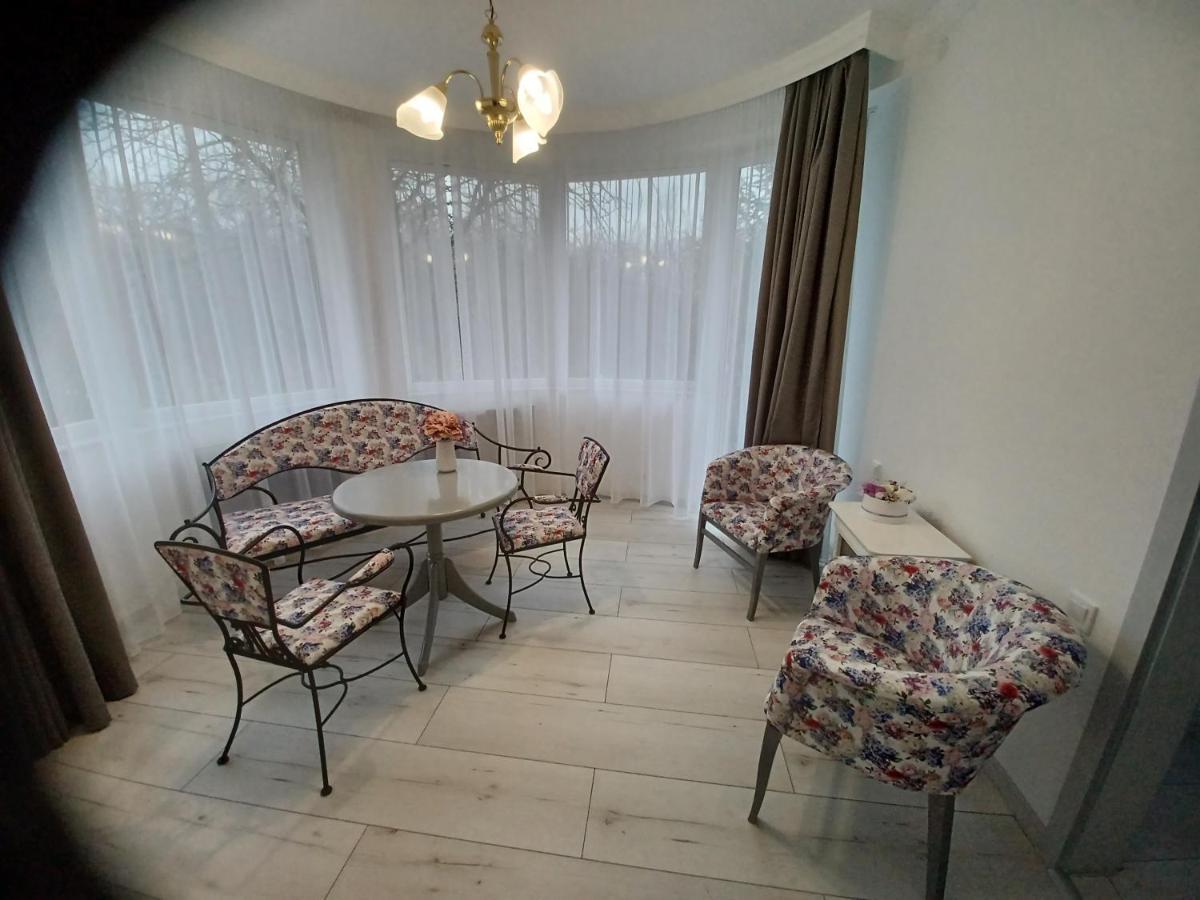 Villa Rose Garden Nyíregyháza Extérieur photo