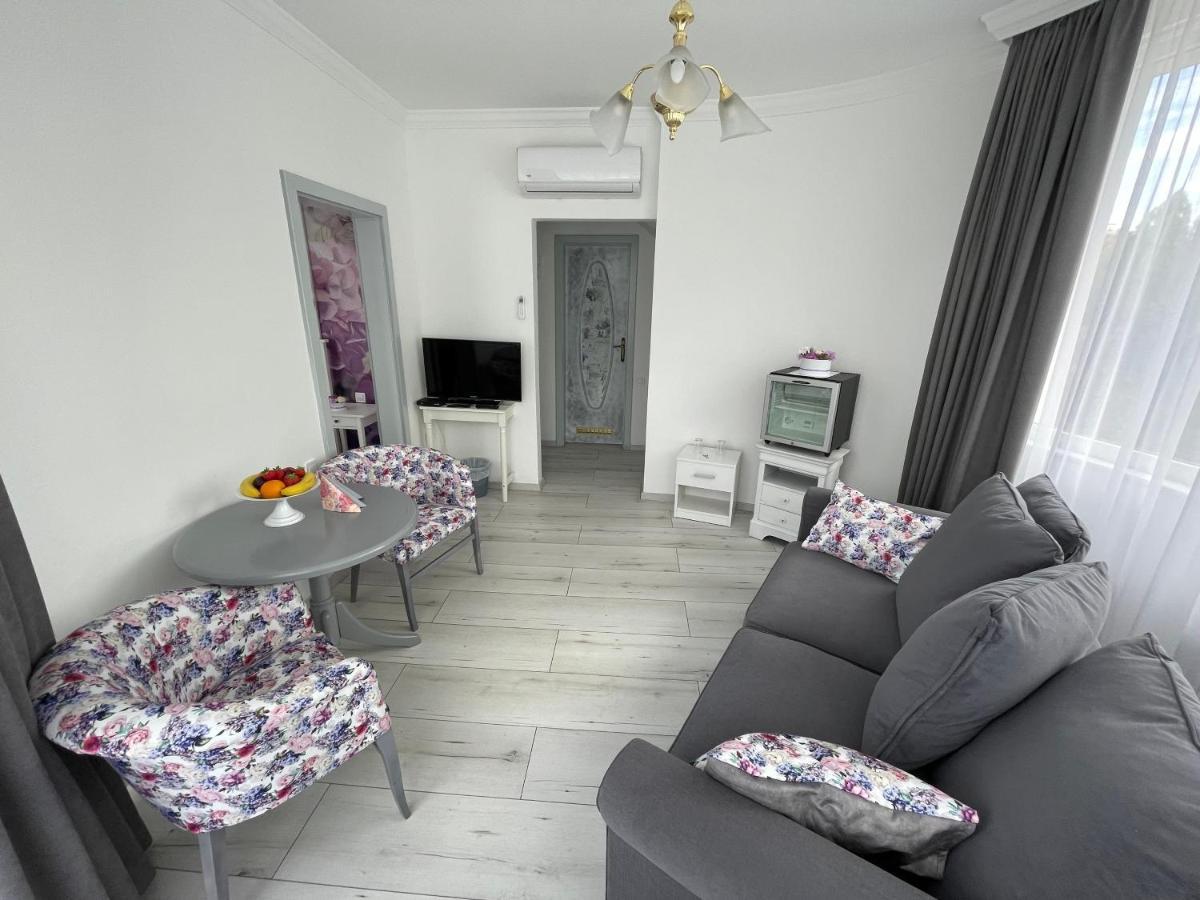 Villa Rose Garden Nyíregyháza Extérieur photo